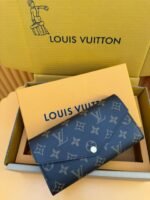Louis Vuitton M62234 Sarah Wallet - Image 3