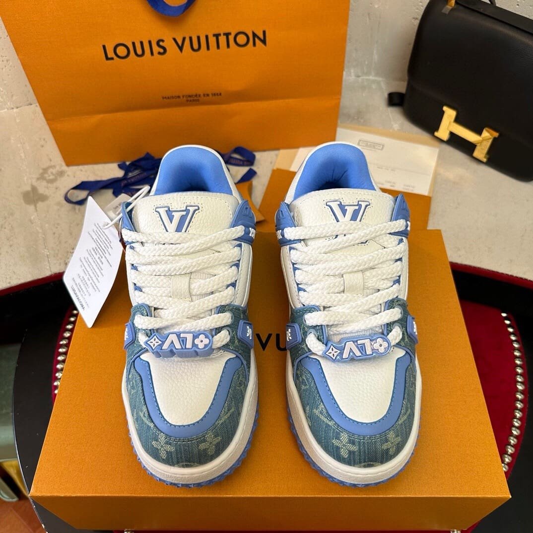 IMG_8138 Louis Vuitton Shoes | Mastercraft Quality - Image 1