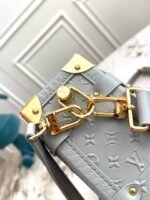 Louis Vuitton M25602 Side Trunk MM - Image 9