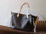 Louis Vuitton M11947 Neverfull Bandoulière Inside Out MM - Image 8