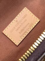 Louis Vuitton M15271 Rush Bumbag - Image 11