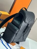 Louis Vuitton M43680 Discovery Backpack - Image 6