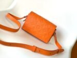 Louis Vuitton M82918 Steamer Wearable Wallet - Image 5