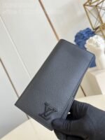 Louis Vuitton M69980 Brazza Wallet - Image 3