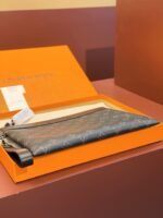 Louis Vuitton M81569 Pochette To-Go - Image 3