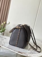 Louis Vuitton M26397 Express MM - Image 5