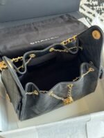 CHANEL 25 Small Handbag - Image 8