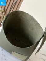 Louis Vuitton M26747 Verso Hobo - Image 8