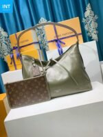 Louis Vuitton M14268 Carryall Vibe MM - Image 2