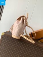 Louis Vuitton M15135 Montsouris PM - Image 5