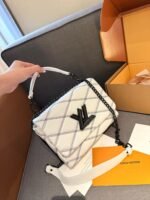 Louis Vuitton GO-14 Medium Gloves