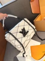 Louis Vuitton GO-14 Medium Gloves - Image 2