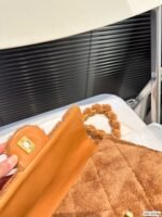 Chanel CF lambswool bag - Image 5