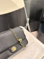 Chanel Small Flap Bag - Image 7