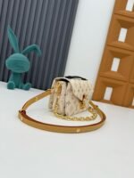 Louis Vuitton M46914 Pochette Métis East West - Image 4