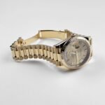 Rolex Day-Date 40 228238 Yellow Gold Champagne Roman Dial - Image 5