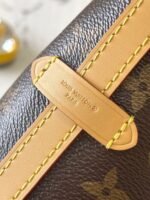 Louis Vuitton M13014 CARRYALL BB Gloves - Image 8