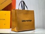 Louis Vuitton M24457 Shopper Tote MM - Image 2