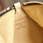 Louis Vuitton M11672 Bloom Pouch - Image 10