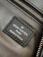 Louis Vuitton N40127 DOPP toiletry bag - Image 10