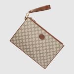GUCCI POUCH WITH INTERLOCKING G - Image 9