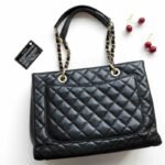Classic Chanel Shopping GST shopping bag - Image 3