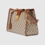 GUCCI PADLOCK MEDIUM GG SHOULDER BAG - Image 2