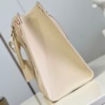 Louis Vuitton OnTheGo MM M21575 - Image 5