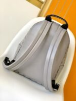Louis Vuitton M46557 Discovery Backpack - Image 4
