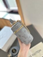 Louis Vuitton M12427 Vanity Chain Pouch - Image 6