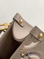 Louis Vuitton M47054 OnTheGo BB - Image 7