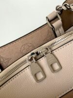 Louis Vuitton M59201 Bella Tote - Image 9