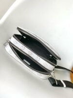 Louis Vuitton M31069 Alpha Messenger - Image 6