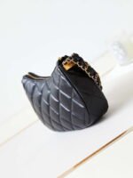 Chanel AS4422 23K Hobo bag - Image 7