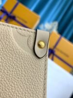 Louis Vuitton M46569 OnTheGo PM - Image 11