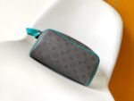 Louis Vuitton M11482 Dopp Kit - Image 2