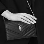 Saint Laurent Envelope Chain Wallet In Grain De Poudre Embossed - Image 5