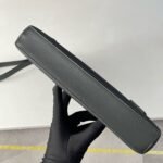 Louis Vuitton M69837 TAKEOFF Clutch - Image 4