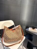 Louis Vuitton CarryAll 55515