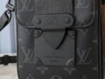 Louis Vuitton M82252 S-Lock Vertical Wearable Wallet - Image 8