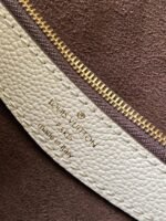 Louis Vuitton M46388 Diane - Image 11