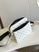 Louis Vuitton M24754 Trio Messenger - Image 9