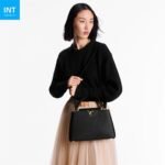 Louis Vuitton M24727 Capucines MM - Image 2