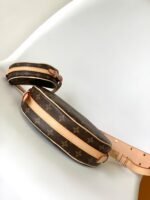 Louis Vuitton Croissant MM M46828 - Image 5