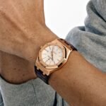 Audemars Piguet Royal Oak 15400OR.OO.D088CR.01 Selfwinding Rose Gold Silver Dial (2017) - Image 2