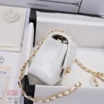 Chanel MINI FLAP BAG A01115 - Image 8