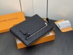 Louis Vuitton N40504 Takeoff Pouch - Image 4