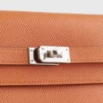 Hermès Kelly To Go Epsom Orange Palladium Hardware - Image 7