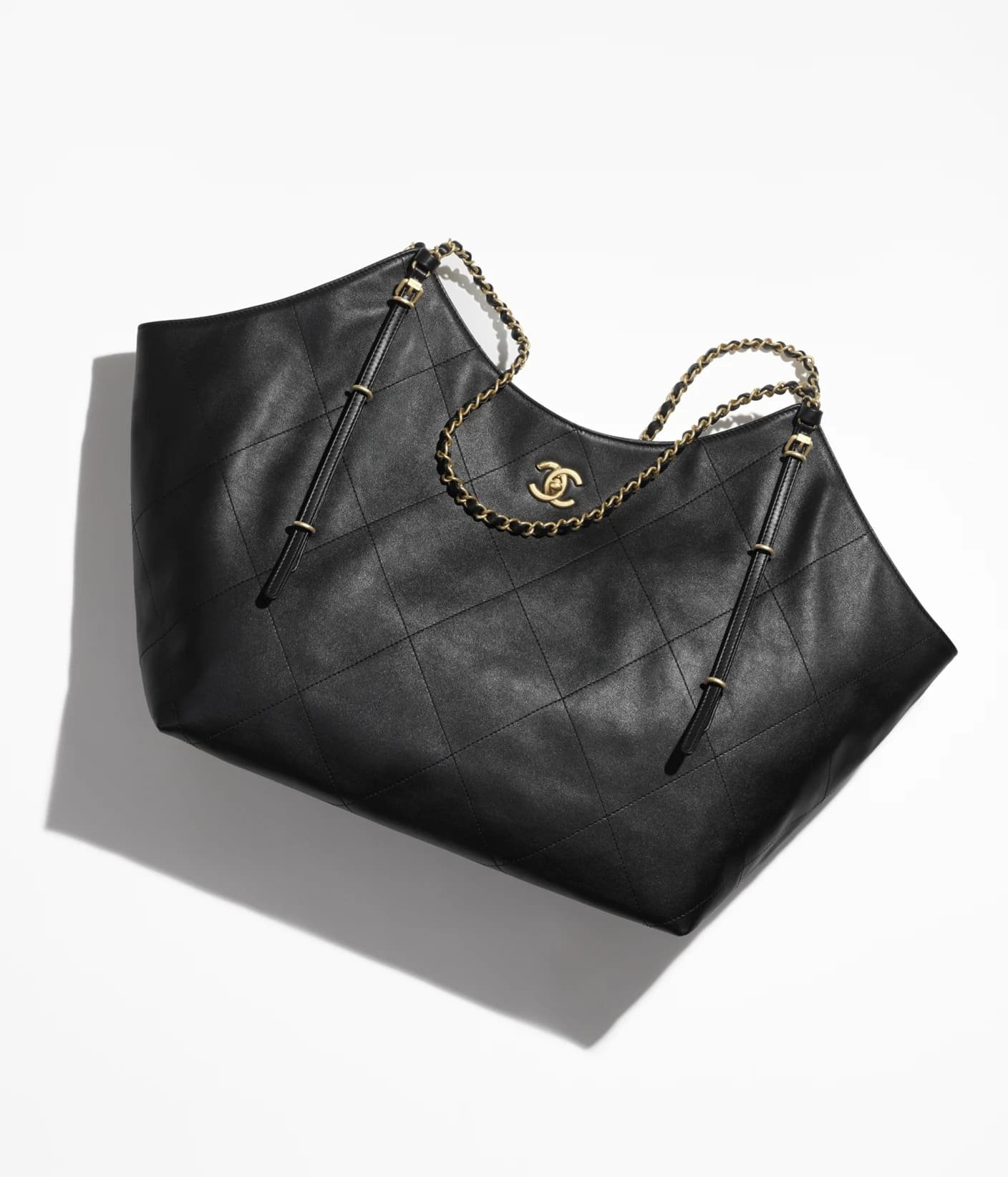 c632bb1ce87d24ddde61434211ad684a Chanel Maxi Shopping Bag - Image 1