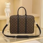 Louis Vuitton Monogram Canvas Porte-Documents Voyage PM